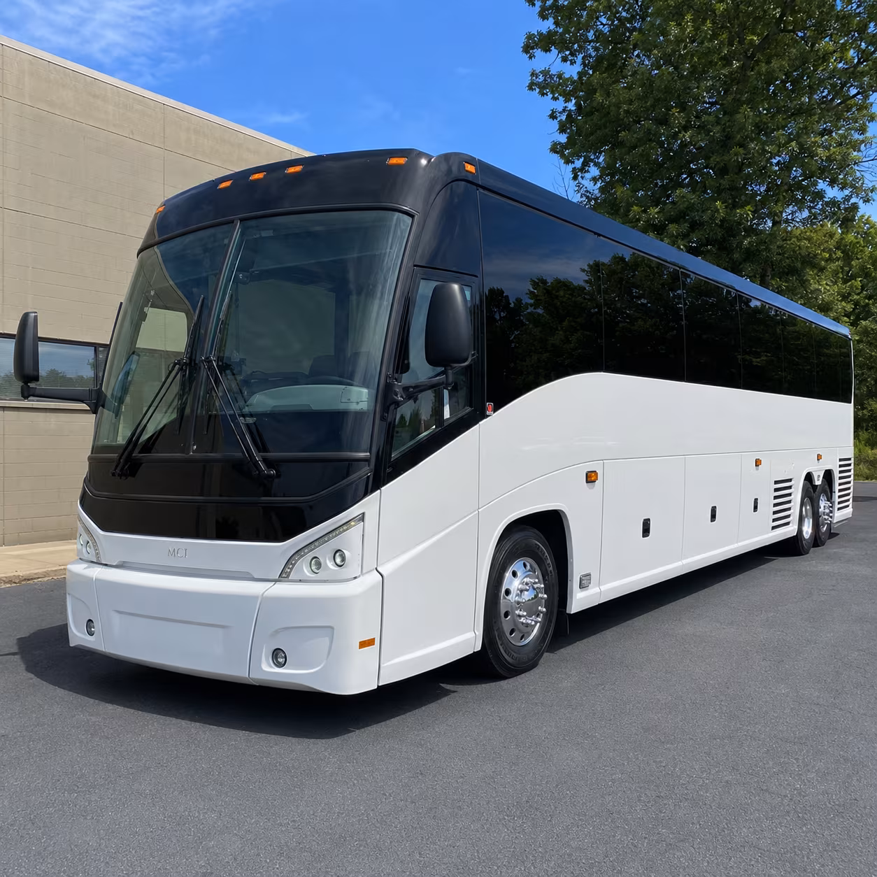 boston new york city and beyond long distance trips from chicopee made easy