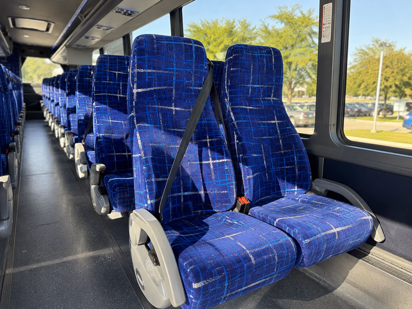 we help you compare buses for umass minutemen games in amherst