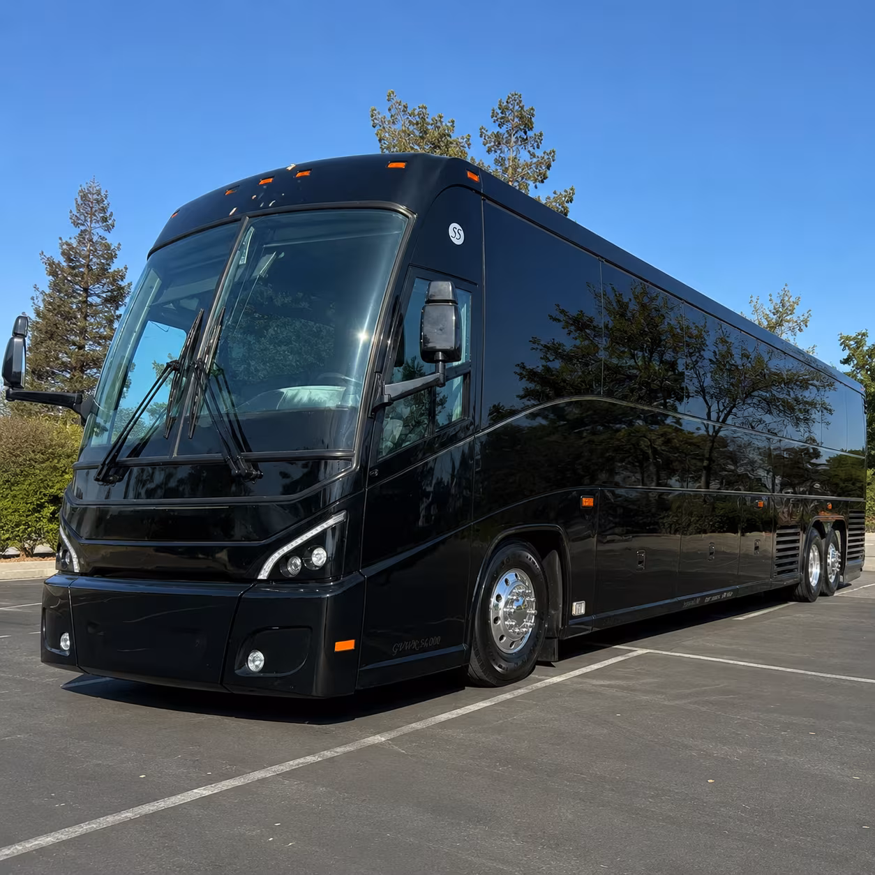 worcester charter bus hero 3