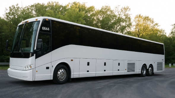 chicopee bus rentals for travel agents
